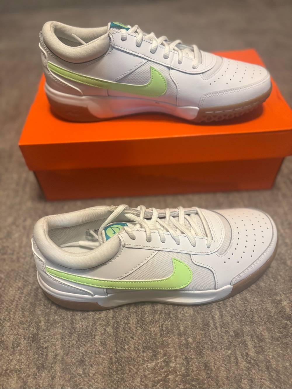 Nike womens W Nike Zoom Court Lite 3 RUNNING SHOES Women’s 8.5 NWB